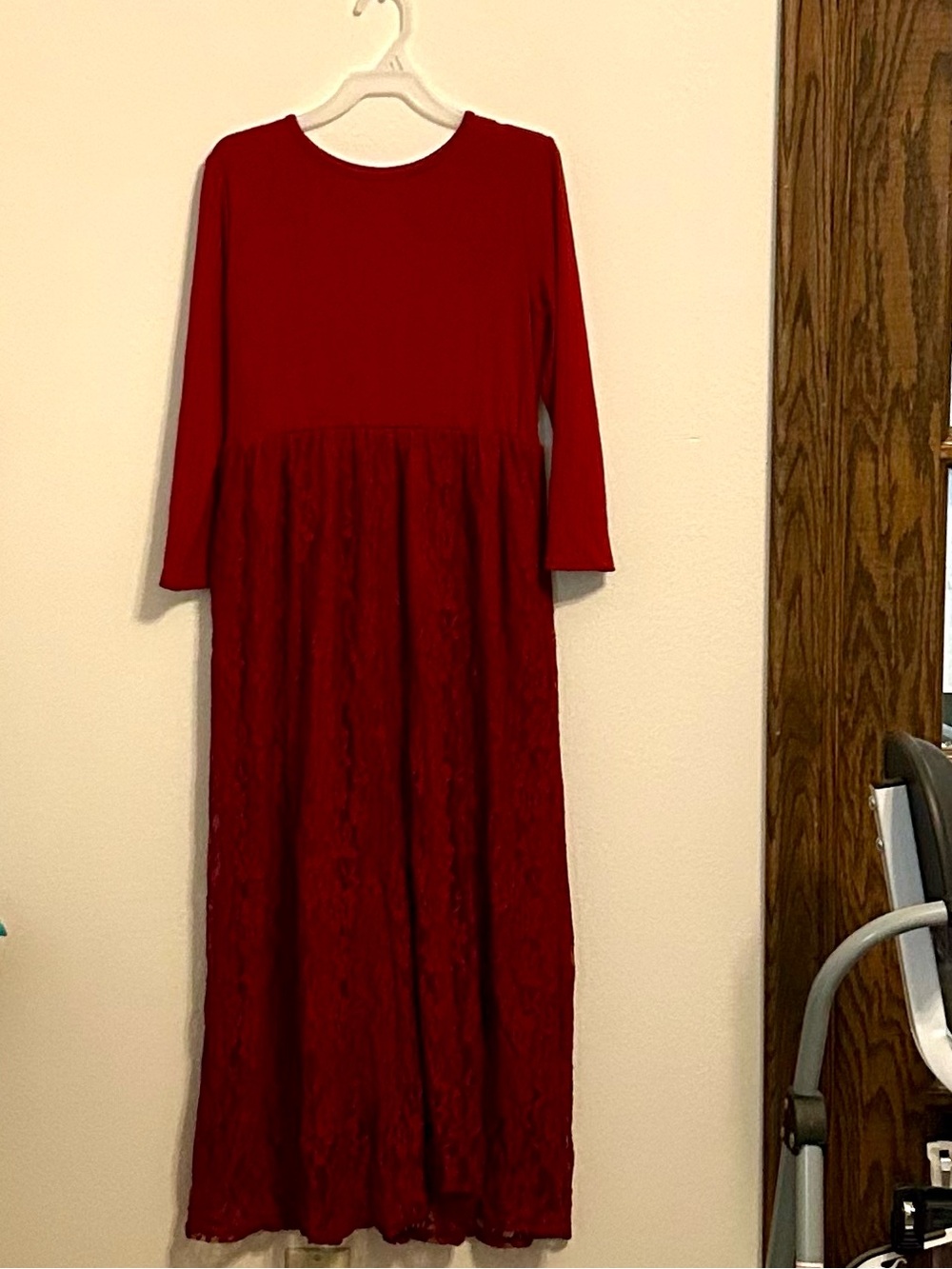 Girls Red Dress with Lace Skirt, Size XL